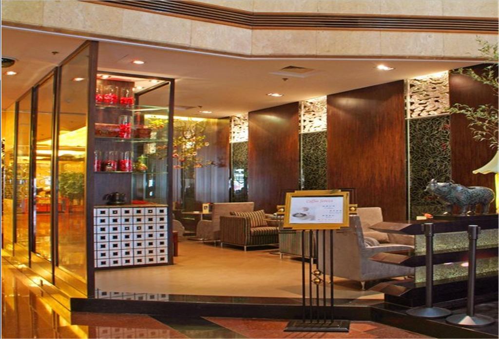 Jin'Gu Hotel Харбин Екстериор снимка